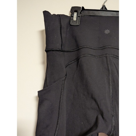 Athleta Womens Black High Rise Cargo Pocket Cropped Leggings Size L RN 54023 - Picture 7 of 13